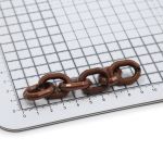 Цепь пластик 10 см, размер звена 26х18 мм, медь