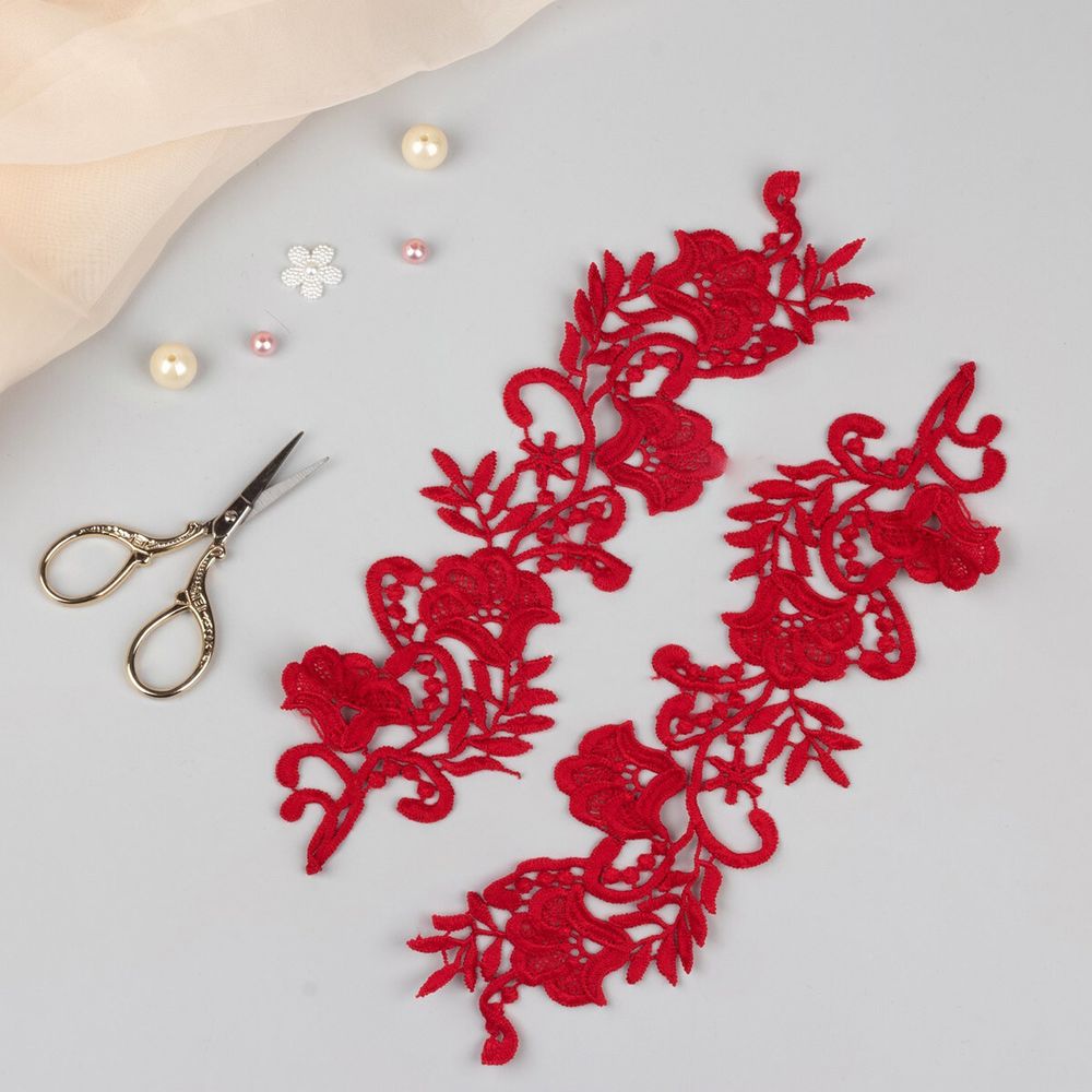 Пришивная кружевная аппликация 29х7 см, красный /TOS/