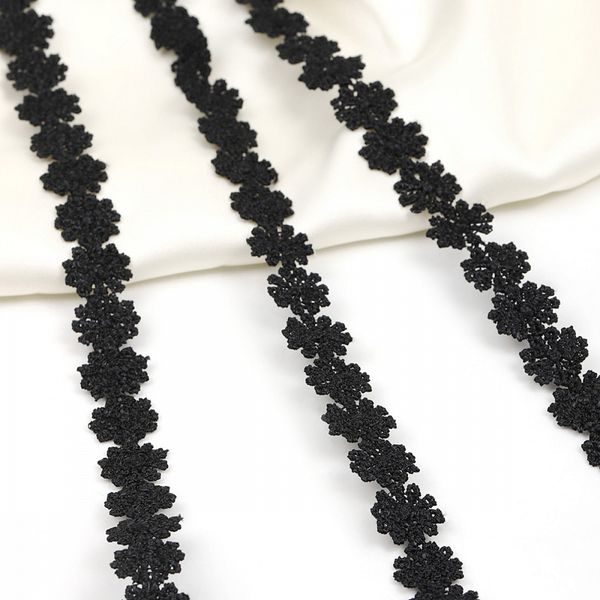 Кружево гипюр (плетёное) 15 мм ромашка цв.черный, уп.13.71 м, Kruzhevo