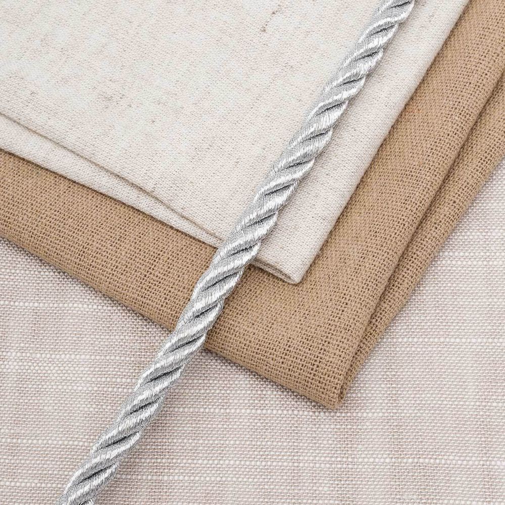 Шнур витой металлизированный 8мм / 18,29м, 187 серебро