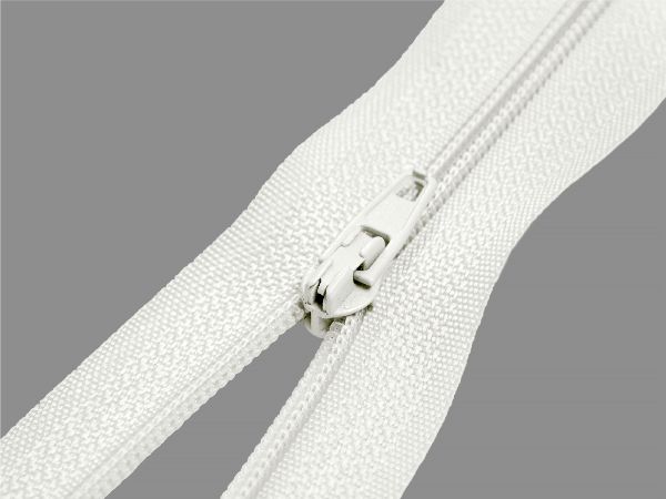 Молния спираль (витая) (цв.SBS) брючная Т3 (3 мм) 1 зам., н/раз., 20 см, автомат, S-801 молочная, уп.5000 шт