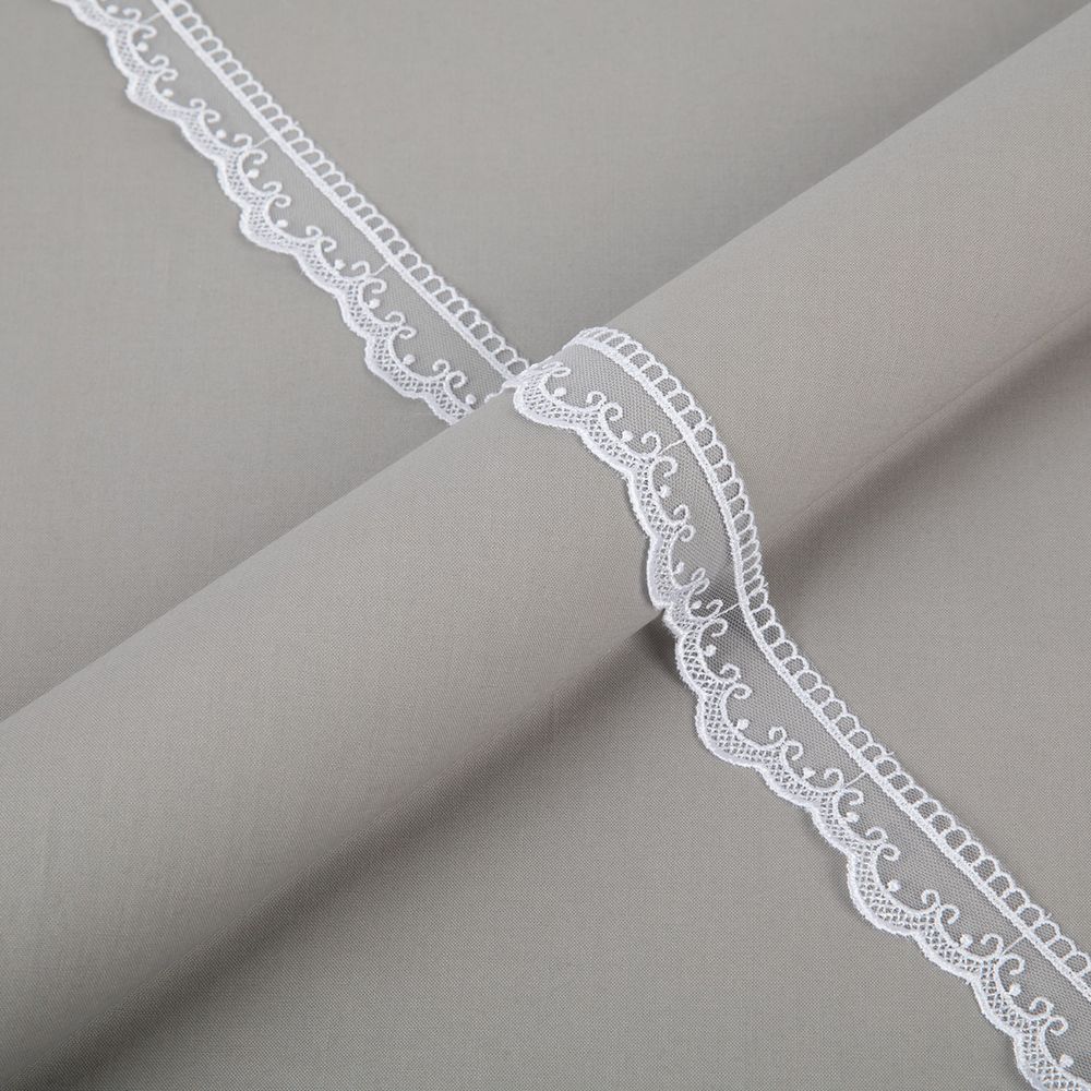 Кружево на сетке 34 мм / 10 м, белый, Gamma GKM-3401