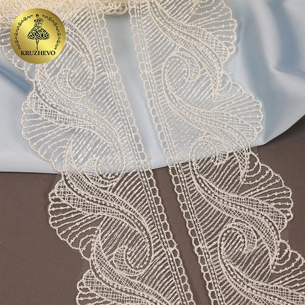 Кружево на сетке 70 мм, 2107 цв.W0115 молочный уп.13.71м, Kruzhevo