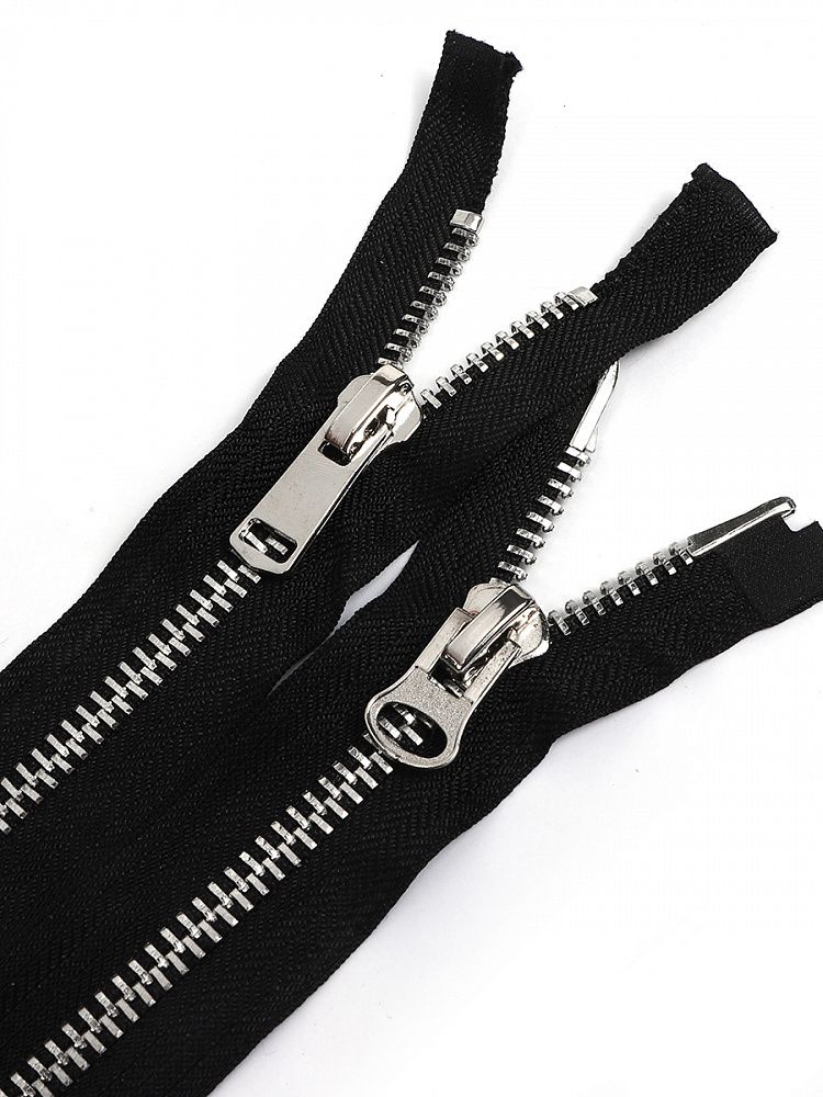 Молния металл Т8 (8 мм) 2 зам., разъем., 85 см, никель, шлиф.звено, цв.F322 черный уп.10 шт Молния металл Т8 (8 мм) 2 зам., разъем., 85 см, никель, шлиф.звено, цв.F322 черный уп.10 шт