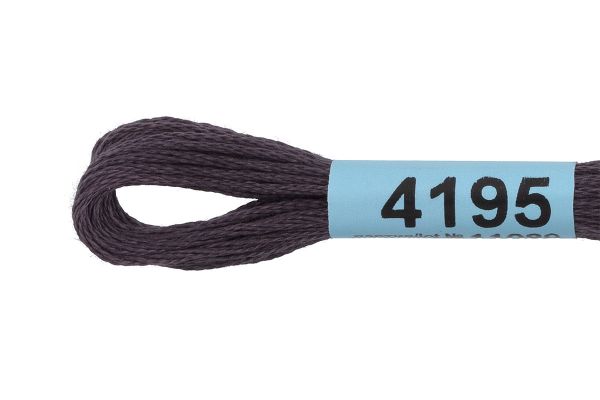 Мулине Gamma 100% хлопок, цв.4195 т.серый, 24 мотка по 8 метров