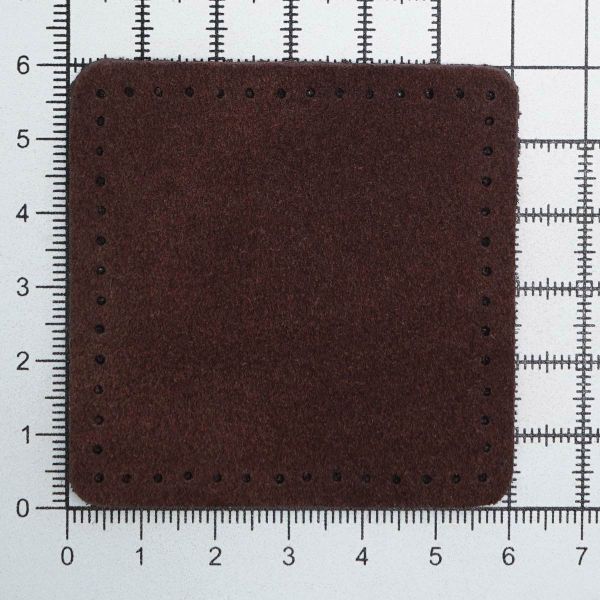 Заплатки пришивные из замши, квадрат 6см с перфорацией, 2 шт, 100% кожа, 21 темно-коричневый, 59112