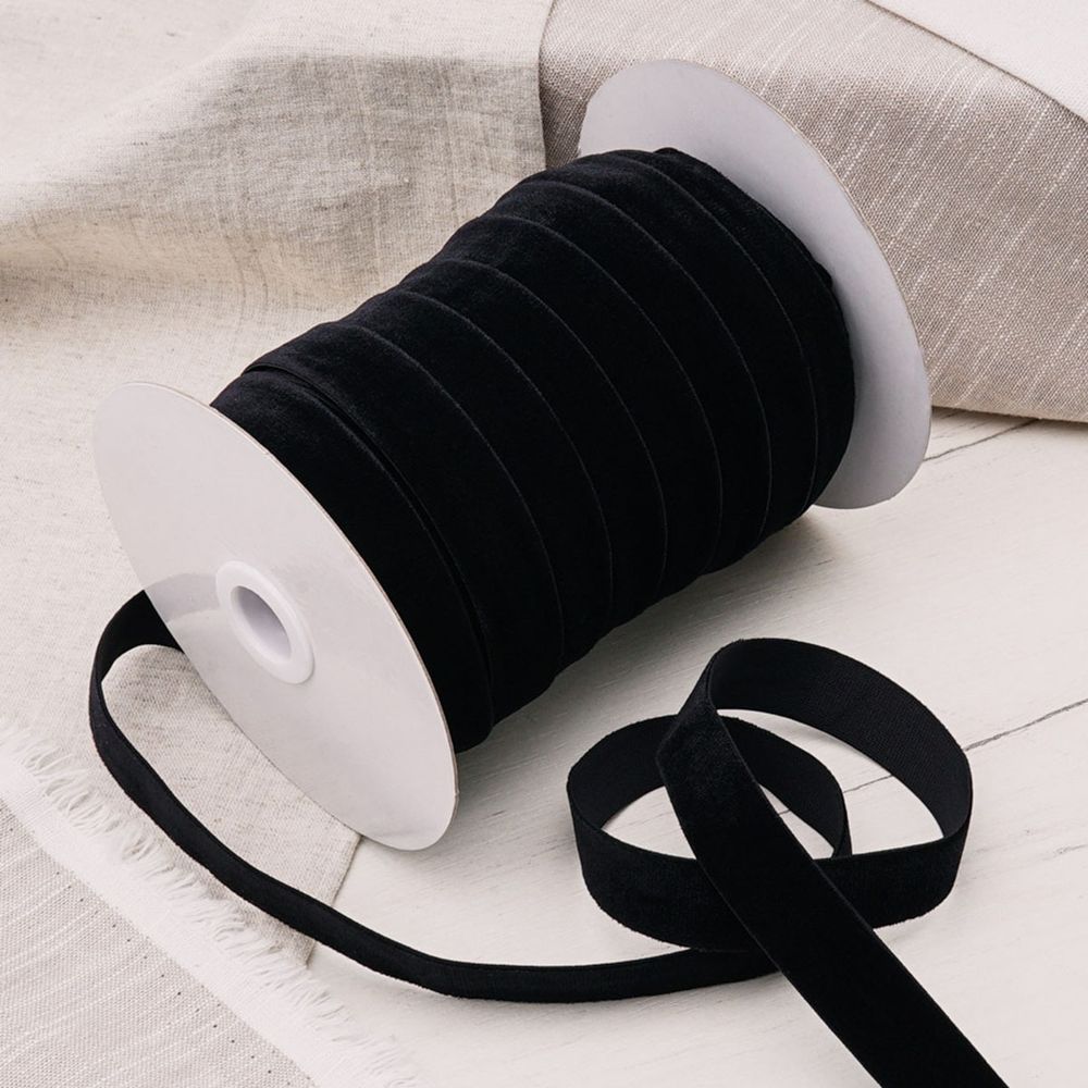 Лента бархатная (тесьма) эластичная 20.0 мм / 32.9±2 метров, 03 черный