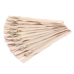 Молния трактор Arta Т6 (6 мм) 1 зам., н/раз., 18 см, цв. 105 св.бежевый, уп.10 шт