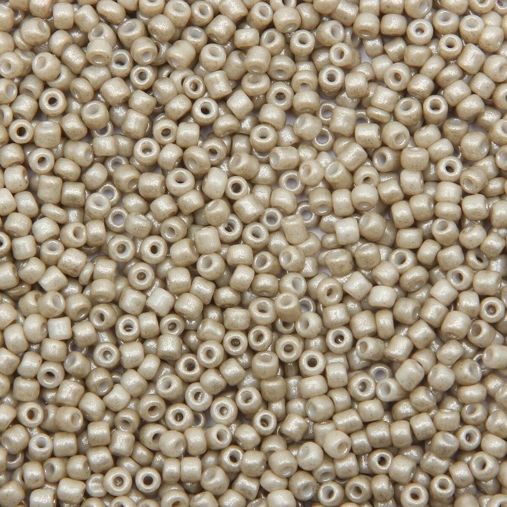 Бисер Astra&Craft 11/0 (2.1 мм), 200 г (10х20 г), цв. 975-О кофе с молоком/непрозрачный, матовый