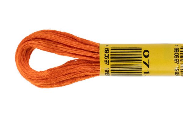 Мулине ПНК им.Кирова цв.0713 яр.оранжевый, Россия, 24 мотка по 8 метров