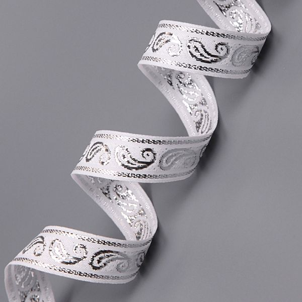 Тесьма декоративная металлизированная Пейсли 15 мм / 25 метров, 15006 белый/серебро
