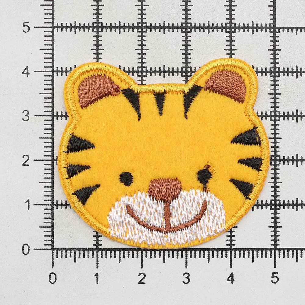 Термоаппликация Тигренок, 4.2х4.7cm, Hobby&Pro