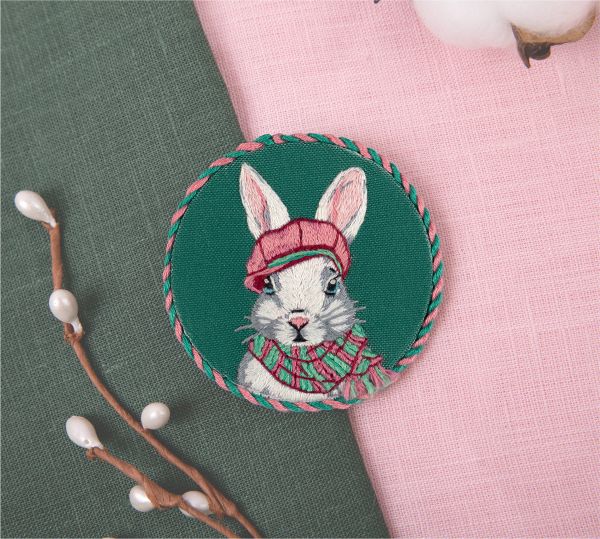 Набор для вышивания нитками Panna, Живая картина. брошь Кролик Жерар, 5.5х5.5 см