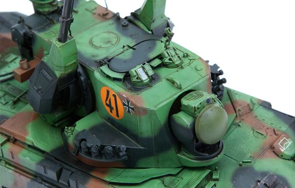 Модель сборная: зенитная самоходная установка /РП/, GEPARD A1/A2 1/35, Meng TS-030