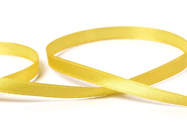 Лента атласная 1-сторонняя 6.0 мм / 33±2 метра, 020 желтый, Gamma