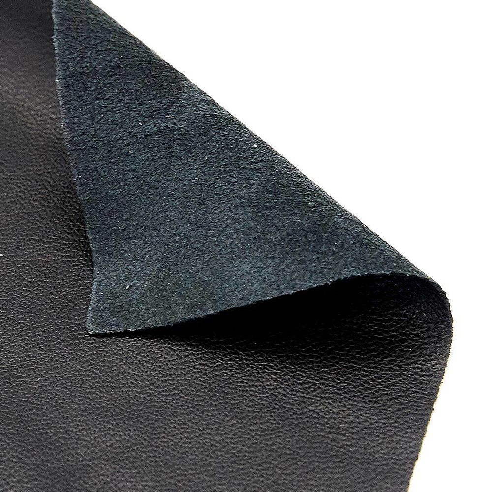 Кожа натуральная в листах А6 (10,5*14,8см), 100% кожа (01 черный) 402