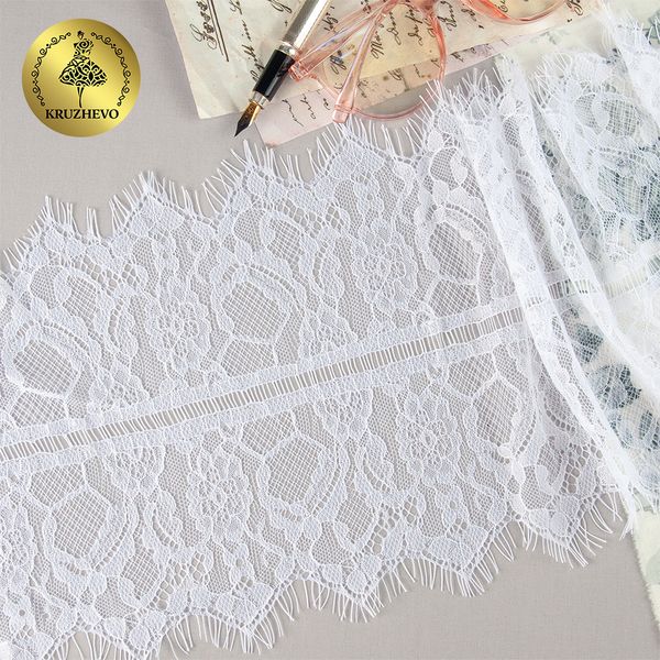 Кружево шантильи (реснички) 150 мм / 10х3 метра, TBY 79026, цв.01 белый, Kruzhevo