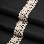 Кружево вязаное (тесьма) хлопковое 22 мм / 25 метров, одностор. (02 бежевый)