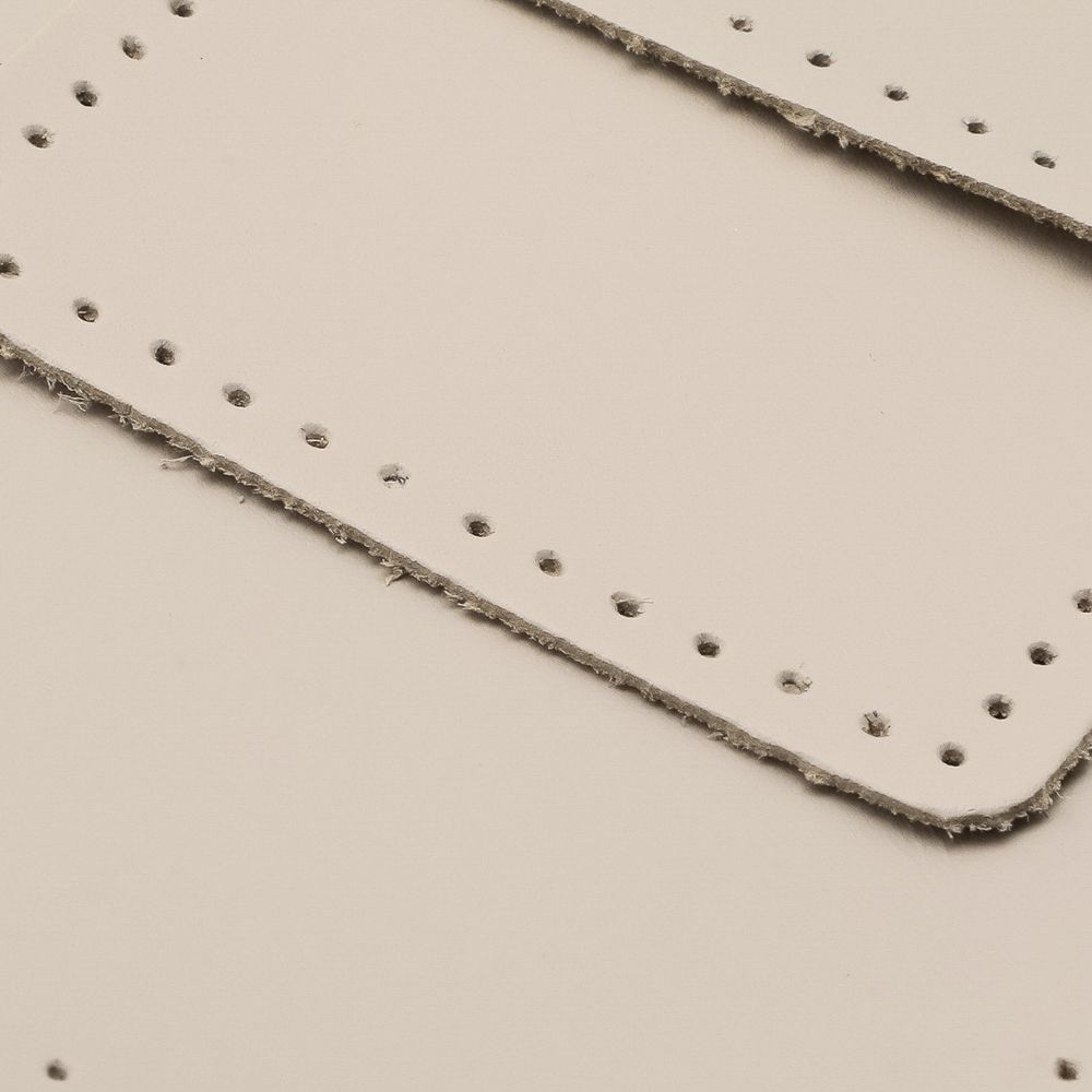 Набор заплаток пришив. из кожи, прямоуг-к 4х6,4см, 6х9,6см, 8х12,7см, с перфорацией, 3 шт (06 бежевый), 9403