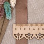 Лента атласная 1-сторонняя 25.0 мм / 22.86±1 метров, 075 серо-коричневый, Globus