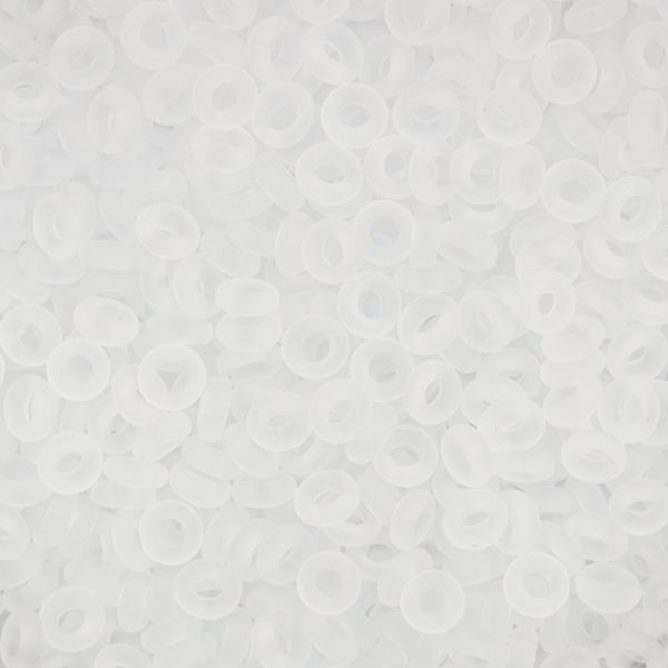 Бисер Toho 8/0 Demi №2, 3 мм, 25 г (5х5 г), №0001F белый матовый