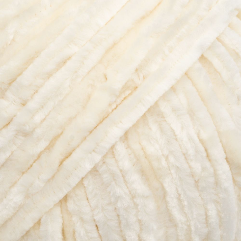 Пряжа Вязь Велюровая 120 / уп.3 мот. по 100 г, 120 м, 03 молочный