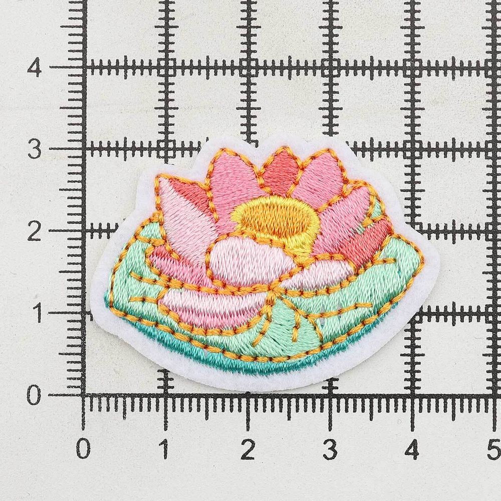 Термоаппликация Кувшинка, 3.2х4.3cm, Hobby&Pro