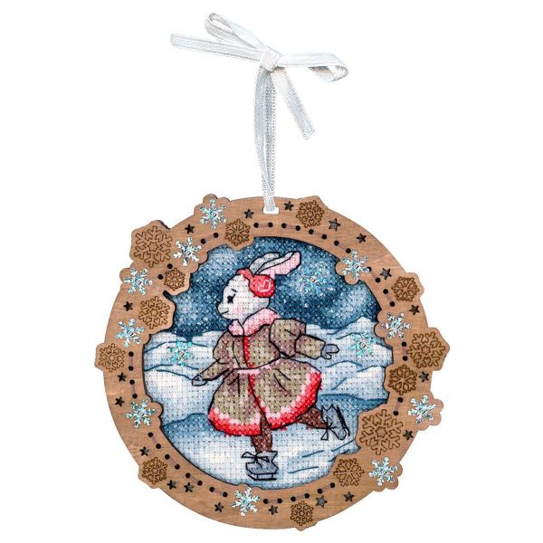 Набор для вышивания нитками МП Студия О-135, на деревянной основе Миниатюра. По замёрзшей реке, 11х12 см