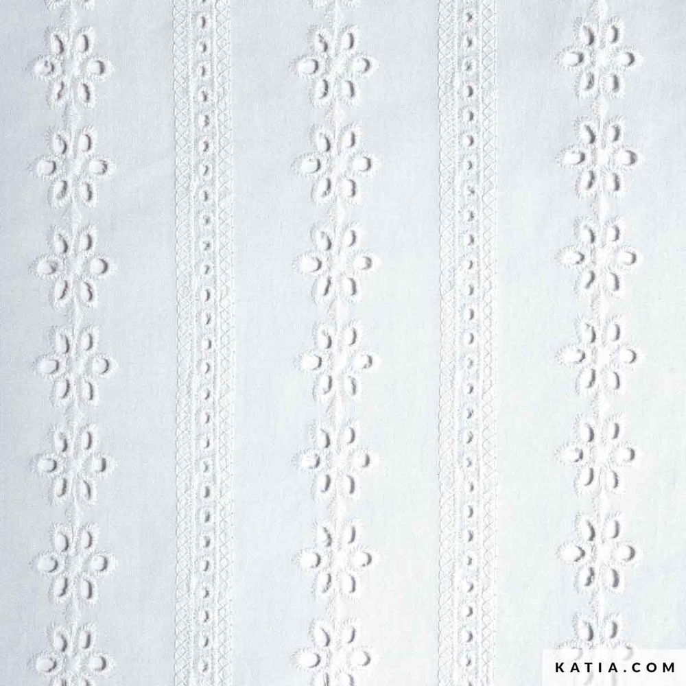 Ткань для пэчворка Katia Grannie Embroidery White 135 см, 120 г/м², 2076.1, 10 метров