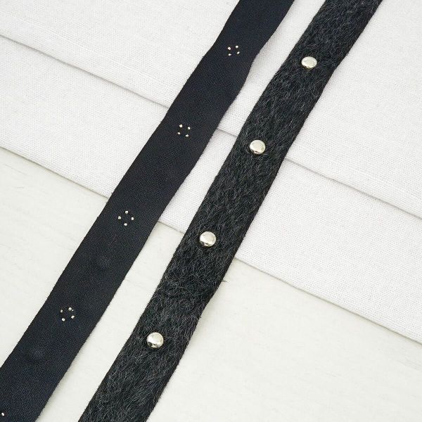 Тесьма лампасная 25.0 мм / 9.14 метра, меховая с металл. кнопками, черный, D100