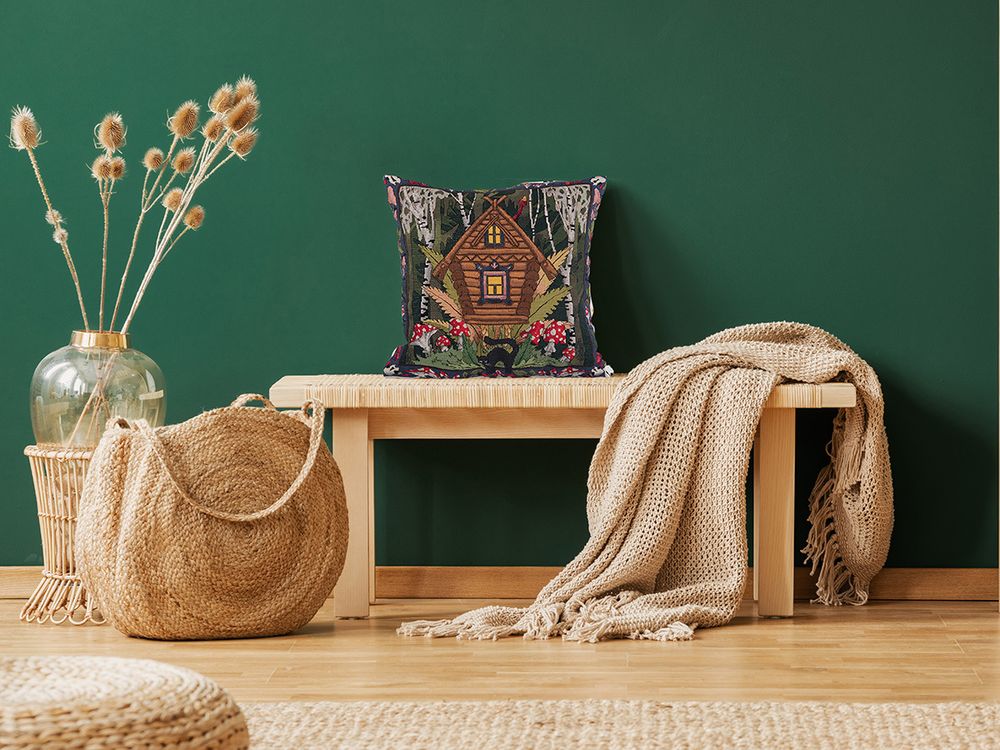 Набор для вышивания нитками Panna Золотая серия PD-7446, Подушка. Избушка Бабы Яги (лимитированная коллекция), 40х40 см