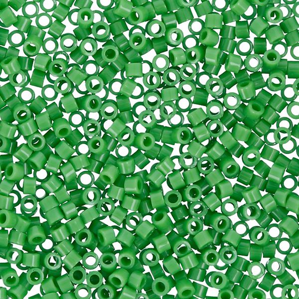 Бисер Toho 11/0 Treasure 1 (1.6 мм), 25 г (5х5 г), 0047 т.салатовый