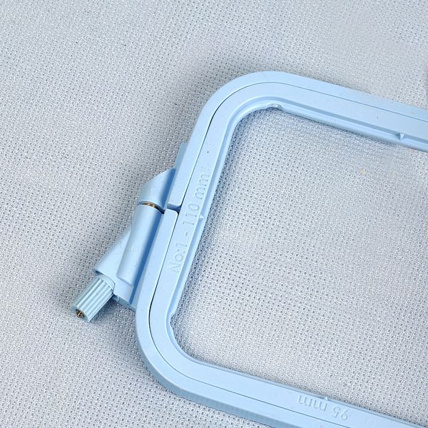 Пяльцы-рамка Nurge пластиковые 110х95 цв.синий