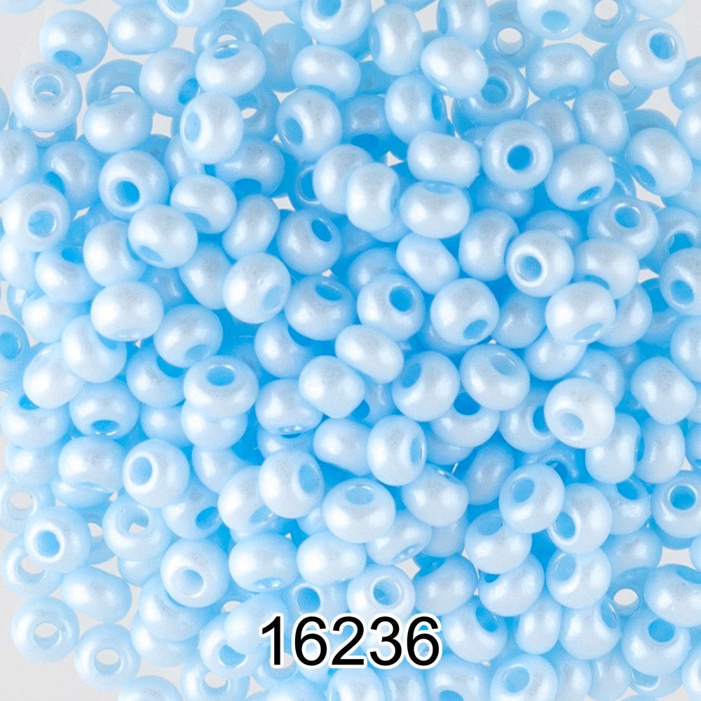 Бисер Preciosa 10/0 (2.3 мм), 500 г, 16236 (Ф300) св.голубой Бисер Preciosa 10/0 (2.3 мм), 500 г, 16236 (Ф300) св.голубой