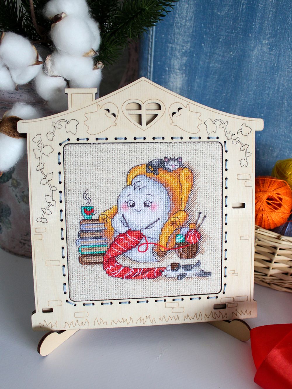 Набор для вышивания нитками МП Студия (Жар-птица), Рукодельное привидение, 11х11 см